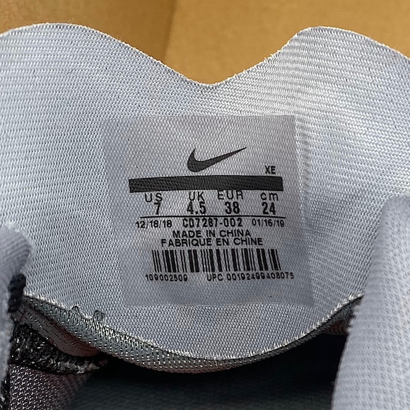 Nike Zoom Rival Fly Grey With Pink Swoosh - Picture 7 of 8